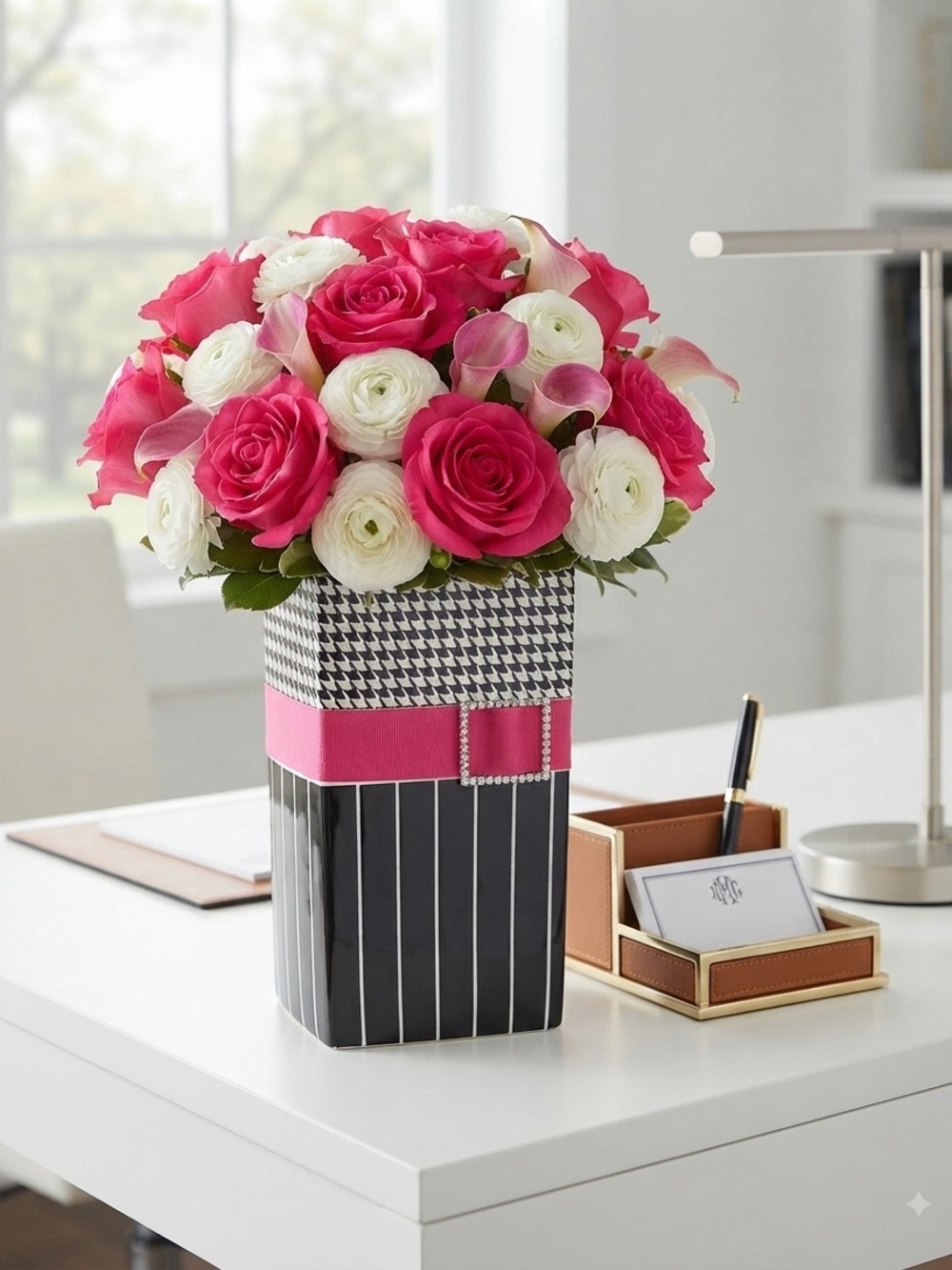 Pink Ribbon Accent Women's Accessory Box